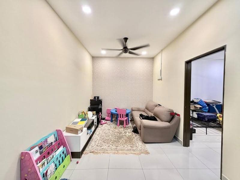 2-storey Terraced House for Sale in Gelang Patah (Johor) - Roslina Binti Kassim - Living Room - PropertyGuru.com.my