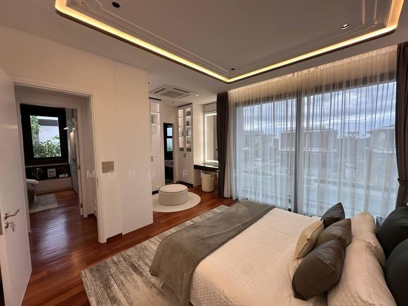 Bungalow House for Sale in Bandar Gamuda Cove (Dengkil) - Mohd Fitri MF - Bedroom - PropertyGuru.com.my