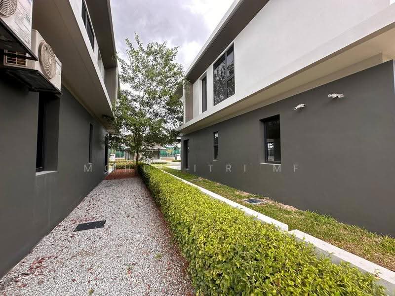 Bungalow House for Sale in Bandar Gamuda Cove (Dengkil) - Mohd Fitri MF - Exterior - PropertyGuru.com.my