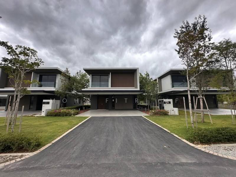 Bungalow House for Sale in Bandar Gamuda Cove (Dengkil) - Mohd Fitri MF - Exterior - PropertyGuru.com.my