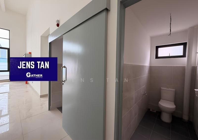 Factory for Rent in Bukit Minyak (Penang) - Jens Tan - Bathroom - PropertyGuru.com.my