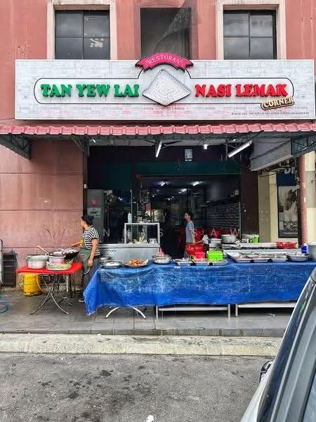 Kedai untuk Dijual di Taman Tan Yew Lai (Jalan Klang Lama (Old Klang Road)) - Dennis Saw - PropertyGuru.com.my