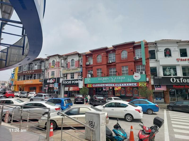 Shop / Office for Rent in Usj 10 (Subang Jaya) - Cathy Chin - Exterior - PropertyGuru.com.my