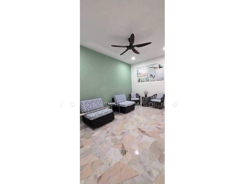 1-storey Terraced House for Sale in Ipoh Garden (Ipoh) - Joseph Wong - Living Room - PropertyGuru.com.my