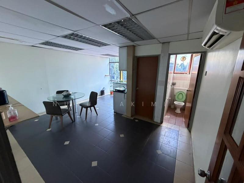 Factory for Rent in Shah Alam (Selangor) - NUZULHAKIMI . - Dining Room - PropertyGuru.com.my