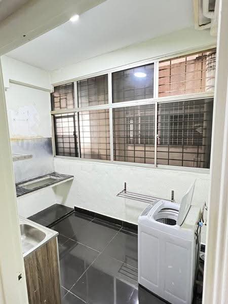 Kediaman Servis untuk Dijual di Fortune Avenue - Eliz Chan - Interior - PropertyGuru.com.my