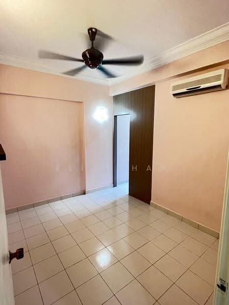 Kediaman Servis untuk Dijual di Fortune Avenue - Eliz Chan - Interior - PropertyGuru.com.my