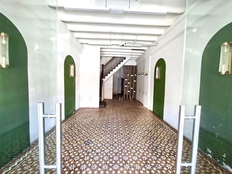 Kedai untuk Disewa di George Town (Penang) - Ben Hew - Entrance - PropertyGuru.com.my