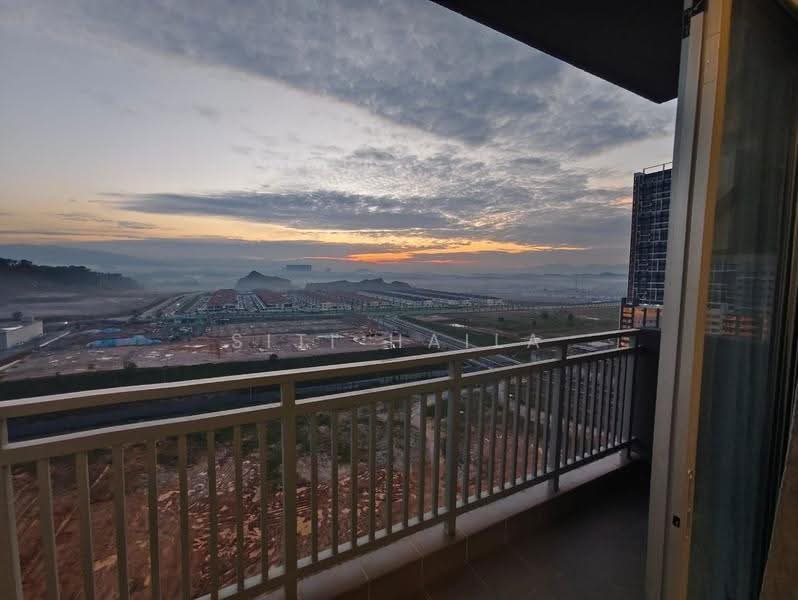 Kondominium untuk Disewa di Residensi Adelia 4 - Siti Haila - Balcony - PropertyGuru.com.my