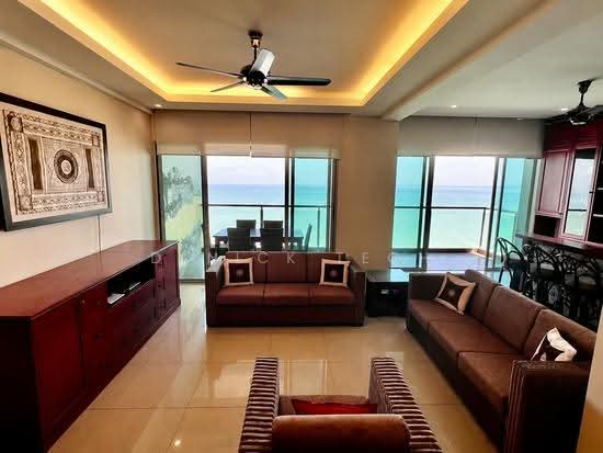 10 Island Resort