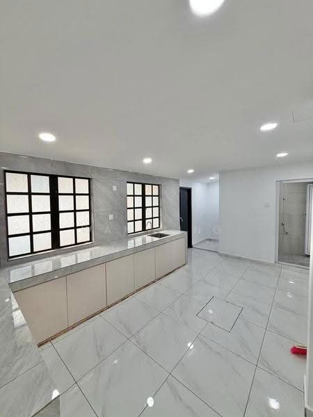 Rumah Teres untuk Dijual di Taman Desa Tebrau (Tebrau) - Wan Ning - Kitchen - PropertyGuru.com.my