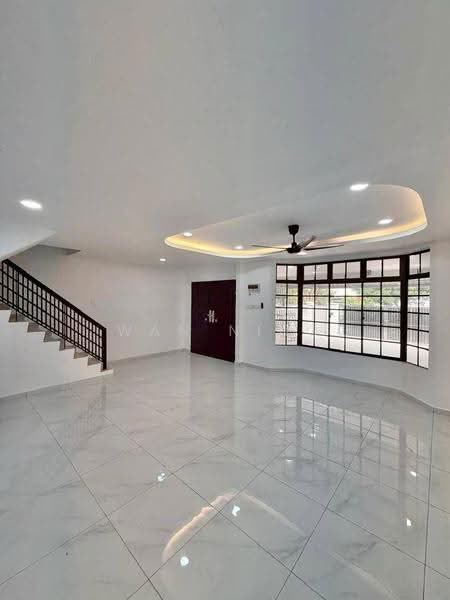 Rumah Teres untuk Dijual di Taman Desa Tebrau (Tebrau) - Wan Ning - Living Room - PropertyGuru.com.my