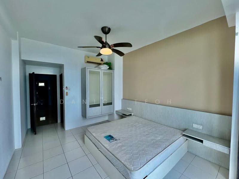 Condominium for Rent at 10 Island Resort - Danick Teoh - Bedroom - PropertyGuru.com.my