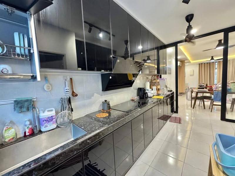 2-storey Terraced House for Sale in Pasir Gudang (Johor) - Roslina Binti Kassim - Kitchen - PropertyGuru.com.my
