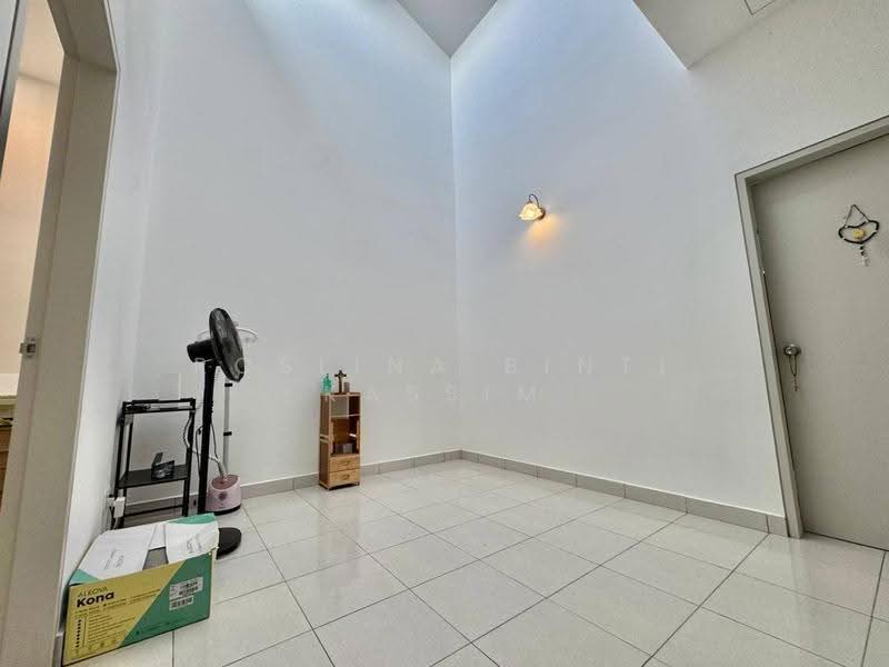 2-storey Terraced House for Sale in Pasir Gudang (Johor) - Roslina Binti Kassim - Interior - PropertyGuru.com.my