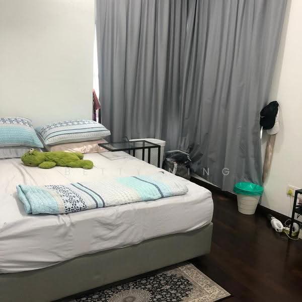 Kediaman Servis untuk Dijual di Glomac Damansara - Betty Ning - Bedroom - PropertyGuru.com.my