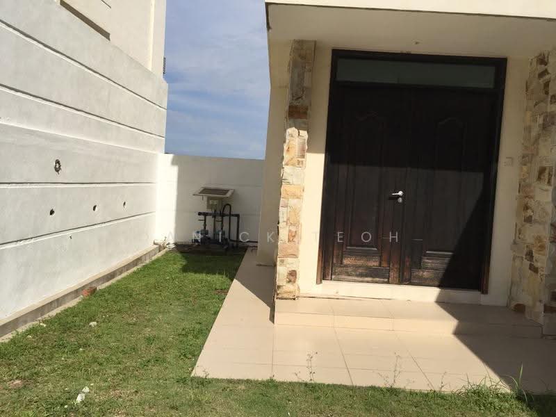 Rumah Berkembar untuk Dijual di Batu Ferringhi (Penang) - Danick Teoh - Exterior - PropertyGuru.com.my