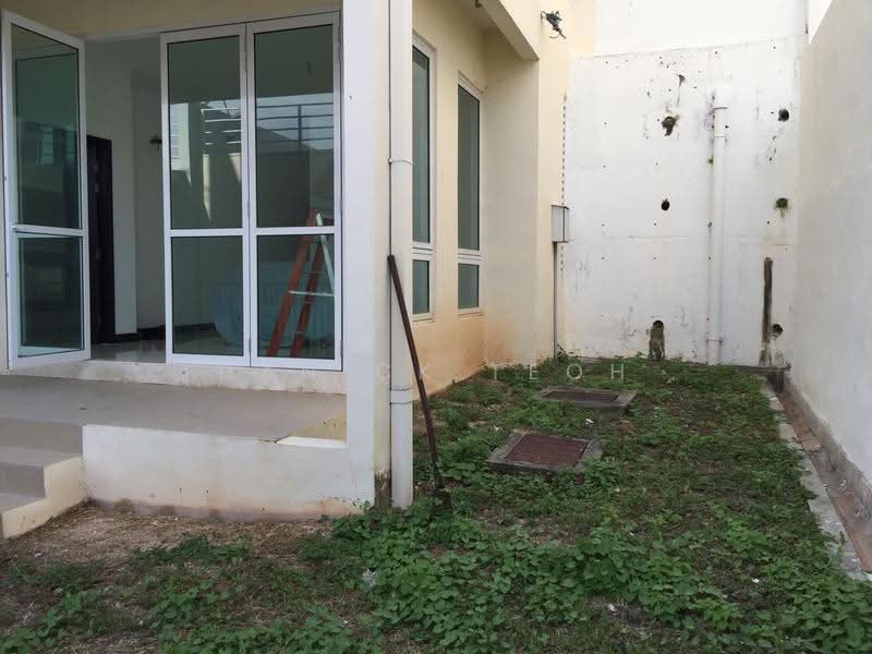 Rumah Berkembar untuk Dijual di Batu Ferringhi (Penang) - Danick Teoh - Exterior - PropertyGuru.com.my