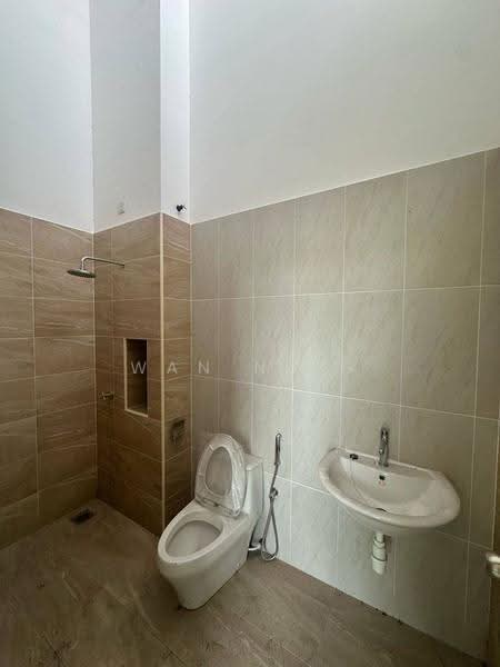 Cluster House for Sale in Iskandar Puteri (Nusajaya) (Johor) - Wan Ning - Bathroom - PropertyGuru.com.my
