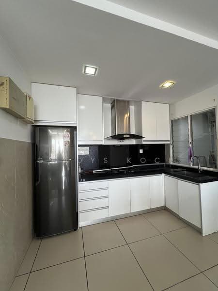 Kondominium untuk Disewa di Ocean View Residences - Gladys Kock - Kitchen - PropertyGuru.com.my