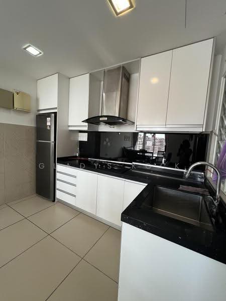 Kondominium untuk Disewa di Ocean View Residences - Gladys Kock - Kitchen - PropertyGuru.com.my