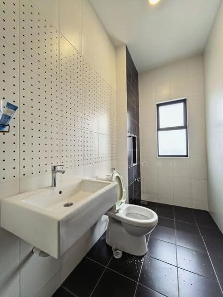 Rumah Berkembar untuk Dijual di Taman Nusa Idaman (Iskandar Puteri (Nusajaya)) - Janlly Jong - Bathroom - PropertyGuru.com.my