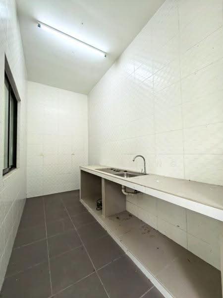 Rumah Berkembar untuk Dijual di Taman Nusa Idaman (Iskandar Puteri (Nusajaya)) - Janlly Jong - Kitchen - PropertyGuru.com.my