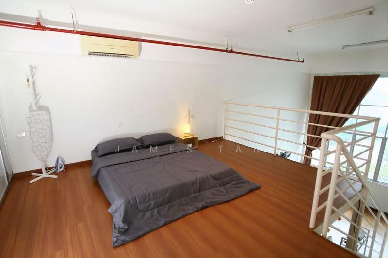 Soho untuk Dijual di Taman Bukit Jambul (Bukit Jambul) - James Tan - Bedroom - PropertyGuru.com.my