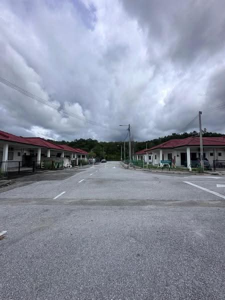 Rumah Teres untuk Dijual di Ipoh (Perak) - Evelle Chan - Exterior - PropertyGuru.com.my