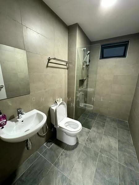 Kediaman Servis untuk Disewa di Akasa - Charmaine Wong - Bathroom - PropertyGuru.com.my