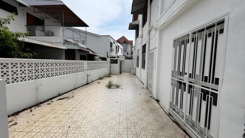 Semi-Detached House for Sale in George Town (Penang) - Viknes Mark - Exterior - PropertyGuru.com.my