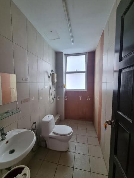 Rumah Berkembar untuk Dijual di Ayer Itam (Penang) - James Tan - Bathroom - PropertyGuru.com.my