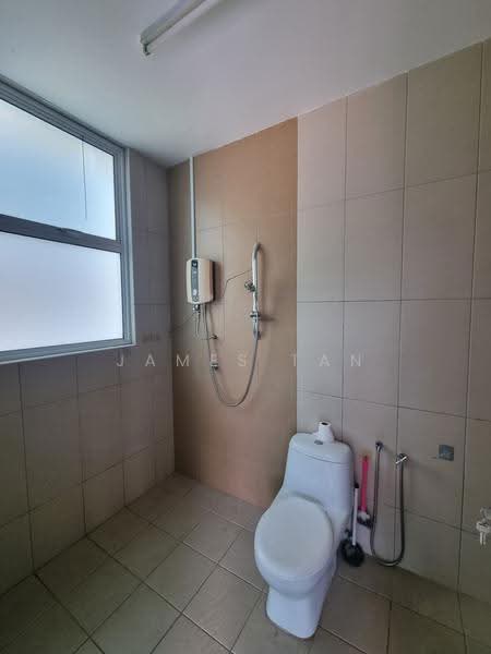 Rumah Berkembar untuk Dijual di Ayer Itam (Penang) - James Tan - Bathroom - PropertyGuru.com.my
