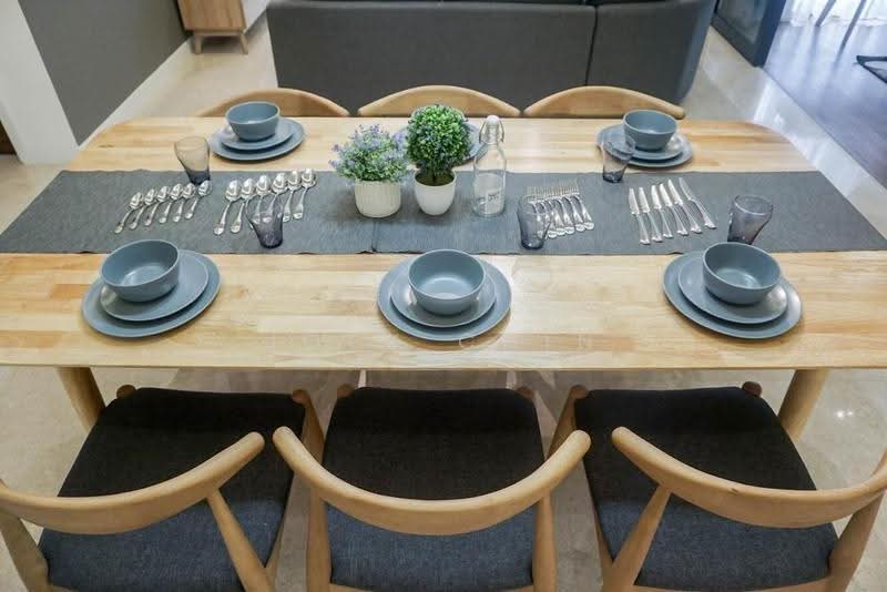Kediaman Servis untuk Disewa di The Astaka @ 1 Bukit Senyum - Joey Chin - Dining Room - PropertyGuru.com.my
