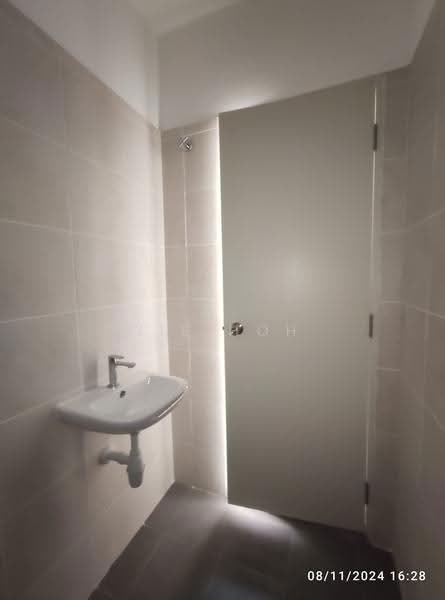 Shop / Office for Rent in Eco Sanctuary (Telok Panglima Garang) - Jie Hoh - Bathroom - PropertyGuru.com.my