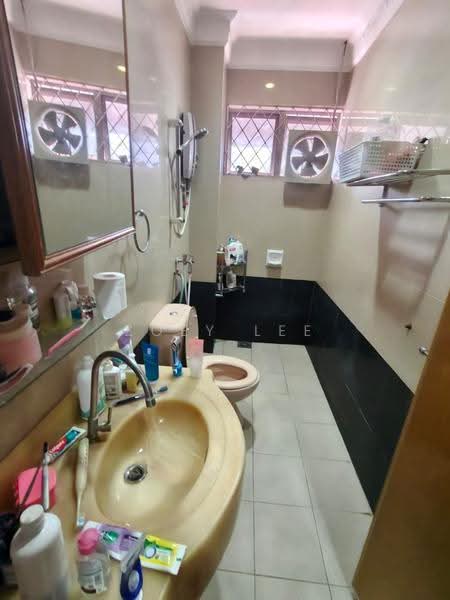 Rumah Berkembar untuk Dijual di Taman Pelangi (Johor Bahru) - Zoey Lee - PropertyGuru.com.my