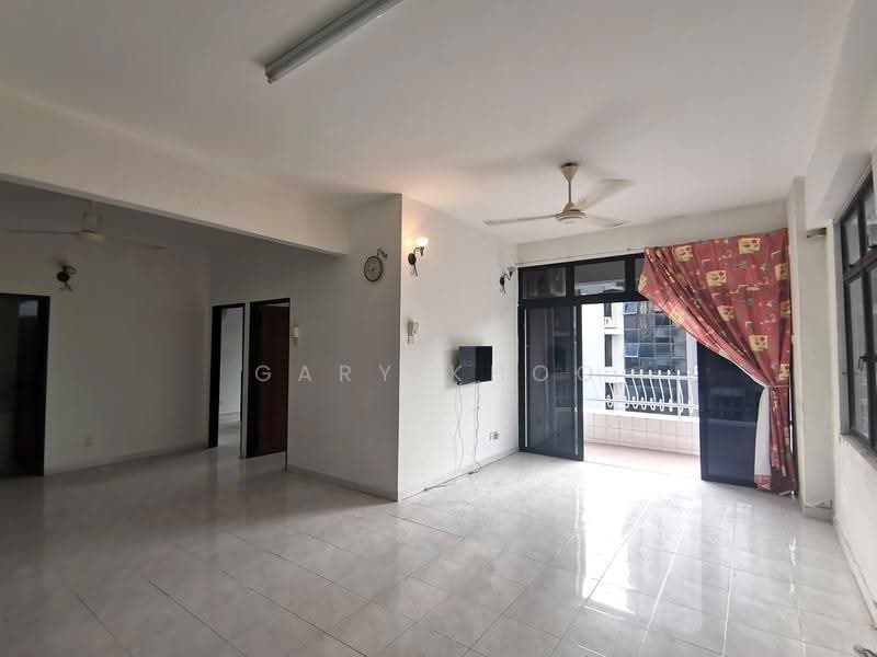Condominium for Sale at Villa Ria - Gary Khoo - Living Room - PropertyGuru.com.my