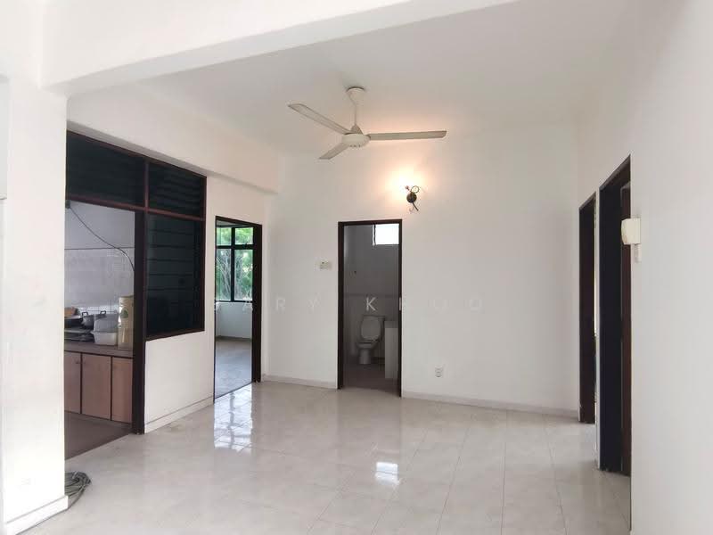 Condominium for Sale at Villa Ria - Gary Khoo - Living Room - PropertyGuru.com.my