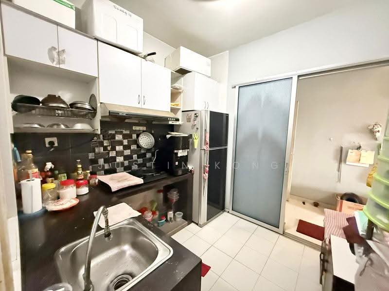 Pangsapuri untuk Dijual di M'tiara - Justin Kong - Kitchen - PropertyGuru.com.my