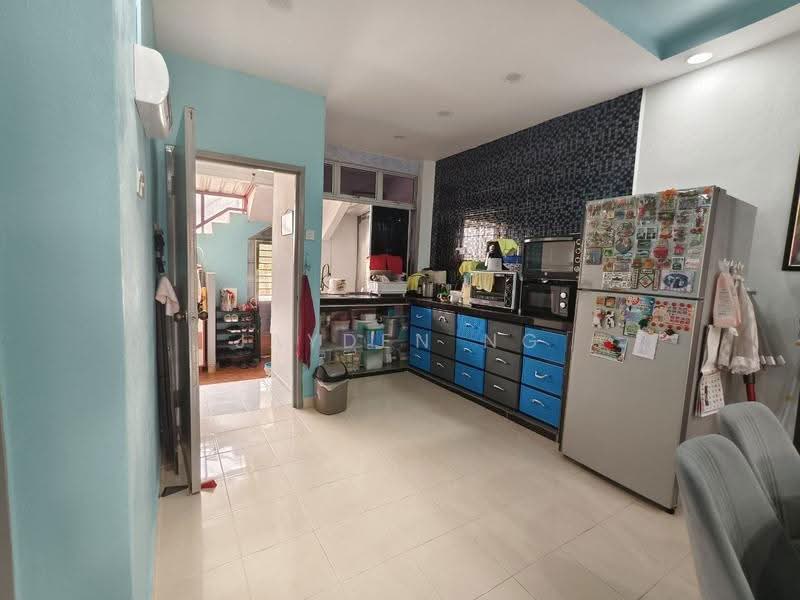 Townhouse for Sale in Bandar Selesa Jaya (Skudai) - Jayden Ng - Kitchen - PropertyGuru.com.my