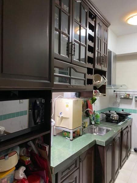 Kediaman Servis untuk Dijual di Metropolitan Square - Bao Jie - Kitchen - PropertyGuru.com.my
