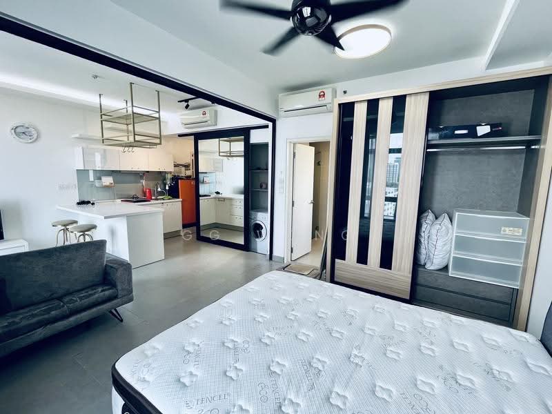 Kediaman Servis untuk Dijual di Kanvas SOHO - GG Wong - Bedroom - PropertyGuru.com.my