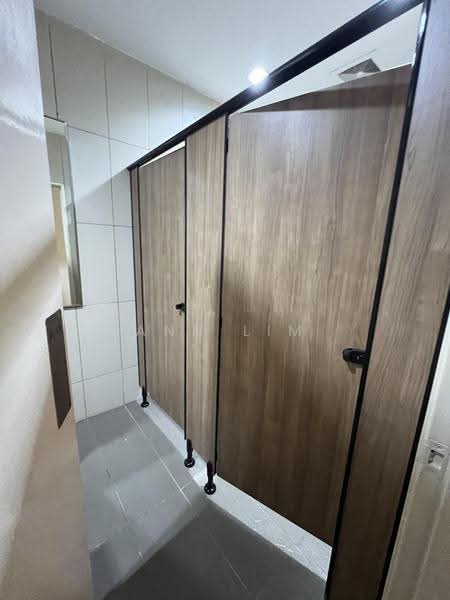 Shop / Office untuk Disewa di Taman Sri Hartamas (Sri Hartamas) - Ann Lim - Bathroom - PropertyGuru.com.my