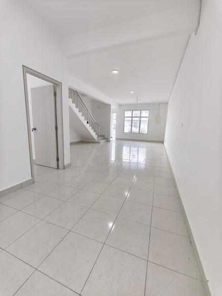 2-storey Terraced House for Sale in pasir gudang (Johor Bahru) - Bess Wong - Living Room - PropertyGuru.com.my