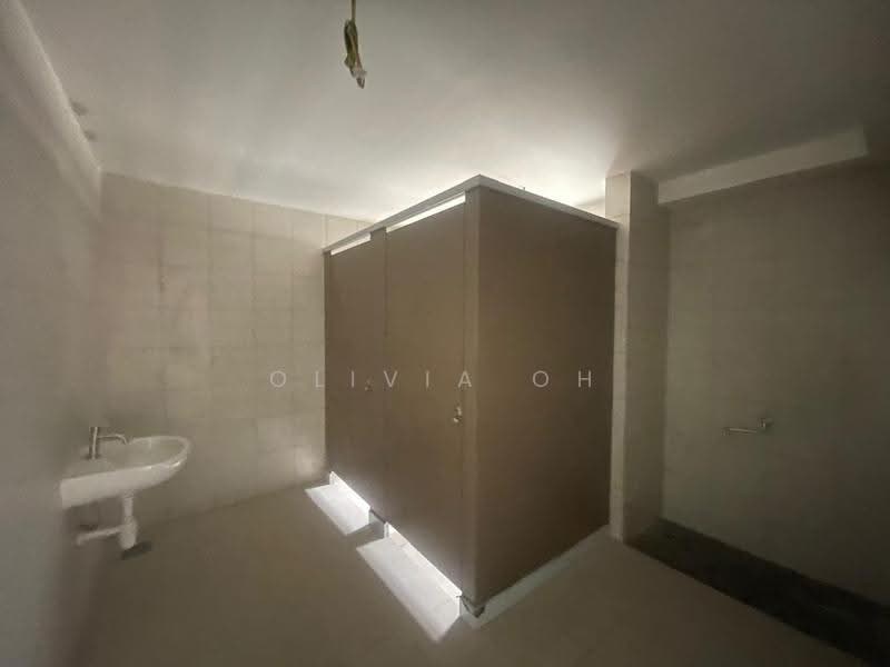 Semi-D Factory for Rent in Sungai Buloh (Selangor) - OLIVIA OH - Bathroom - PropertyGuru.com.my