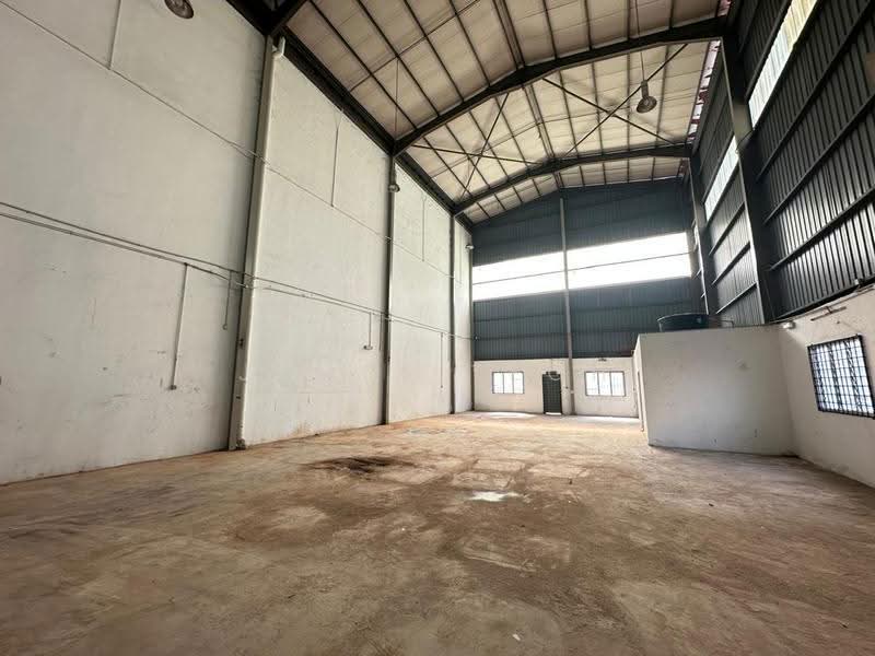 Semi-D Factory for Rent in Pandamaran (Klang) - James Teoh - Interior - PropertyGuru.com.my