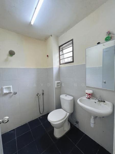 2-storey Terraced House for Sale in Bandar Layangkasa (Pasir Gudang) - Jayden Ng - Bathroom - PropertyGuru.com.my