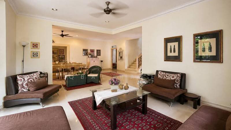 Rumah Berkembar untuk Dijual di Seksyen 7 (Shah Alam) - Iqbal Rafei - Living Room - PropertyGuru.com.my