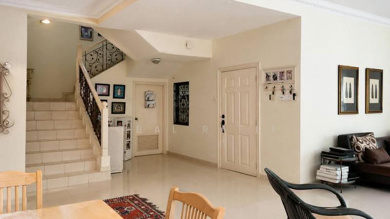 Rumah Berkembar untuk Dijual di Seksyen 7 (Shah Alam) - Iqbal Rafei - Interior - PropertyGuru.com.my