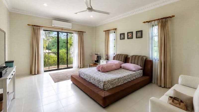 Rumah Berkembar untuk Dijual di Seksyen 7 (Shah Alam) - Iqbal Rafei - Bedroom - PropertyGuru.com.my